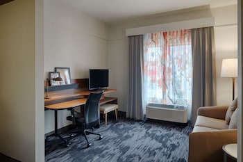 Studio, 1 King Bed