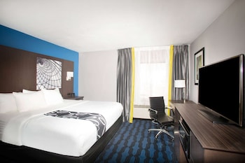 Room, 1 King Bed, Accessible, Non Smoking (Mobility Accessible)