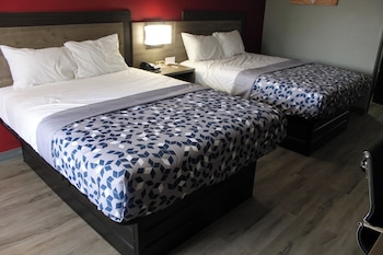 Standard Room, 2 Queen Beds, Non Smoking