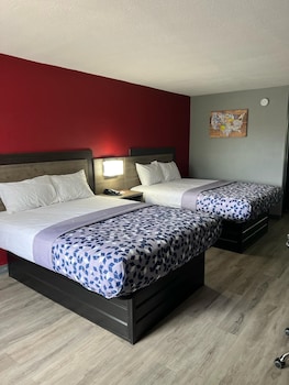 Standard Room, 2 Queen Beds, Non Smoking