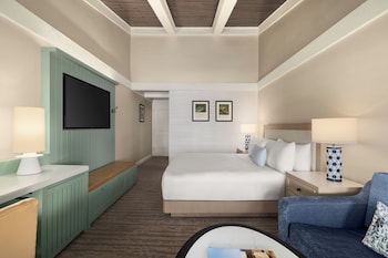 Room, 1 King Bed, Accessible, Resort View