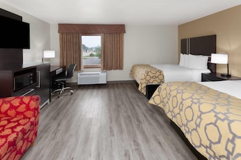 Suite, 2 Queen Beds, Non Smoking (No Pets)
