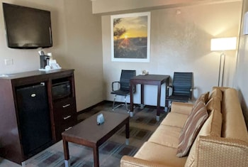 Suite, Multiple Beds
