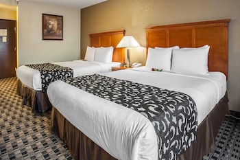 Standard Room, 2 Queen Beds, Non Smoking