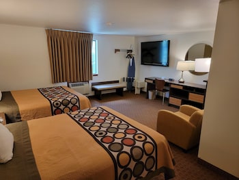 Suite, 2 Queen Beds
