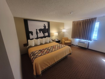 Suite, 1 King Bed, Non Smoking