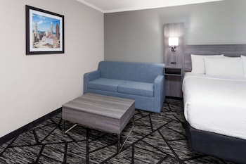 Suite, 1 King Bed