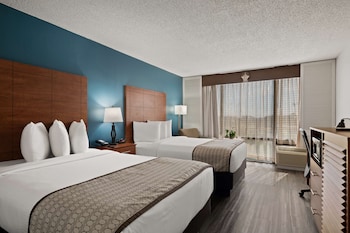 Standard Room, 2 Double Beds, Non Smoking, Refrigerator