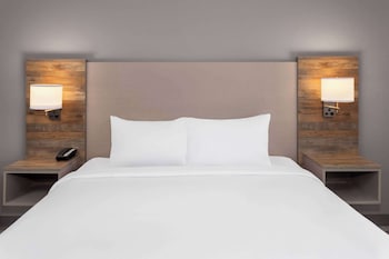 Suite, 1 Bedroom, Non Smoking (Efficiency)