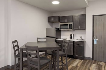 Suite, 1 Bedroom, Non Smoking (Efficiency)
