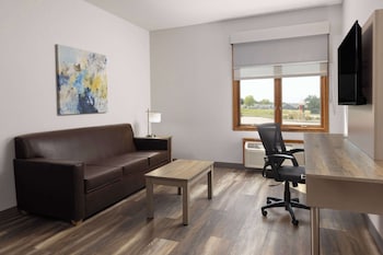 Deluxe Suite, 1 Bedroom, Non Smoking (Efficiency)