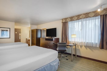 Standard Room, 2 Queen Beds, Non Smoking