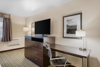 Standard Room, 1 King Bed, Accessible, Non Smoking