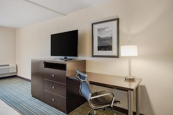 Standard Room, 2 Queen Beds, Accessible, Non Smoking