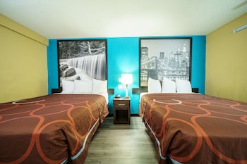 Room, 2 Queen Beds, Accessible, Non Smoking (Mobility/Hearing, Roll-In Shower)