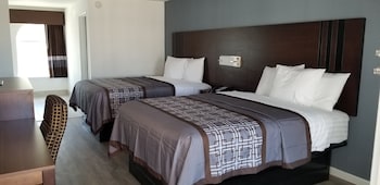 Standard Double Room, 2 Queen Beds