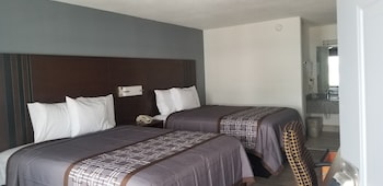 Standard Double Room, 2 Queen Beds