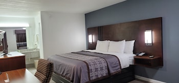 Standard Room, 1 King Bed