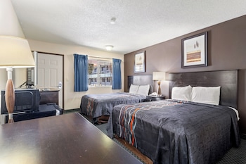 Double Room, 2 Double Beds, Non Smoking