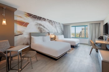 Room, 2 Queen Beds (Mobility Accessible, Roll-in Shower)