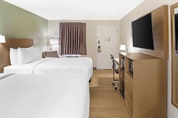 Room, 2 Queen Beds, Non Smoking