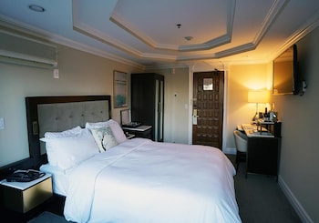 Standard Room, 1 Queen Bed, Non Smoking
