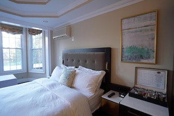 Standard Room, 1 Queen Bed, Non Smoking