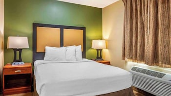 Room, 1 Queen Bed with Sofa bed, Non Smoking, Kitchen