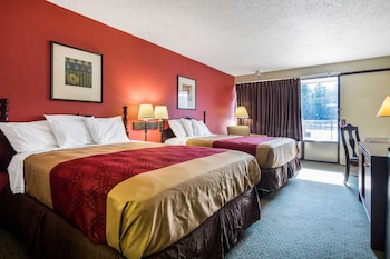 Standard Room, 2 Queen Beds, Non Smoking