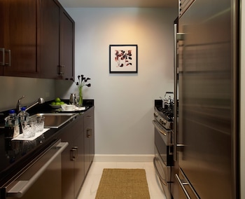 Executive Park View One Bedroom Suite
