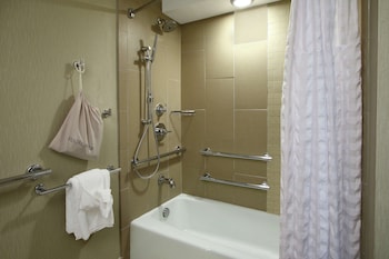 Room, 2 Double Beds, Accessible, Bathtub