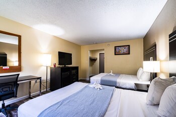 Room, 2 Queen Beds, Non Smoking (Pet Friendly)