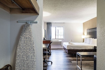 Room, 1 King Bed, Accessible, Non Smoking