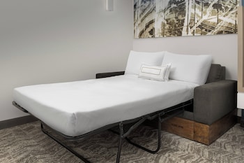 Suite, Multiple Beds, Accessible Bathtub
