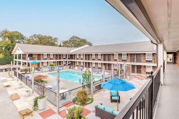 Room, 2 Double Beds, Non Smoking, Poolside