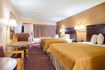 Standard Room, 2 Queen Beds, Non Smoking