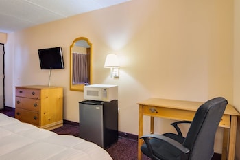Standard Room, 1 King Bed, Smoking