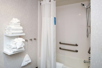 Room, 1 King Bed, Accessible, Non Smoking (Hearing Accessible)