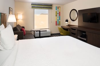 Room, 1 King Bed, Bathtub