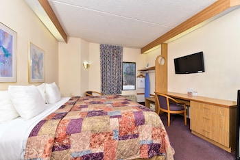Room, 1 King Bed, Non Smoking