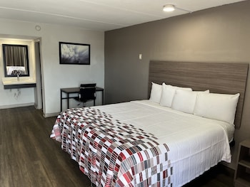 Deluxe Room, 1 King Bed, Non Smoking