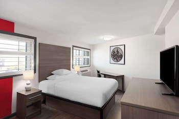 Room, 1 Queen Bed, Non Smoking