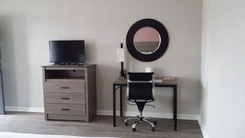Standard Room, 2 Double Beds, Smoking