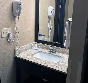 Room, 2 Queen Beds, Non Smoking