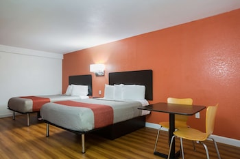 Standard Room, 2 Queen Beds, Non Smoking