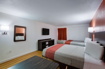Standard Room, 2 Queen Beds, Non Smoking