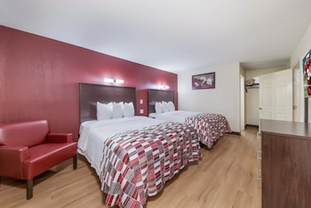 Suite, 2 Queen Beds, Non Smoking