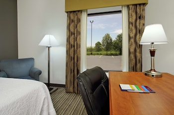 Suite, 1 King Bed, Non Smoking