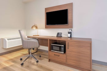 Room, 2 Double Beds, Accessible, Non Smoking (Bathtub)