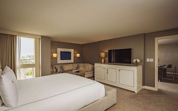 Suite (Heritage)